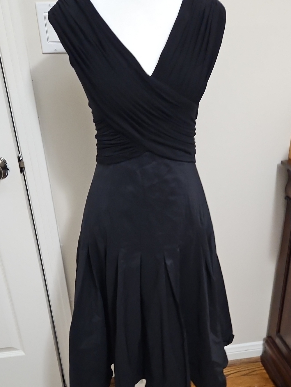 Adrianna Papell Black Midi Dress